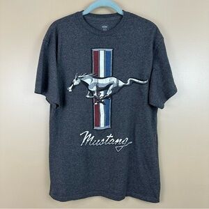 Ford Mustang Men’s Gray Graphic Short Sleeve T-shirt Large Muscle Car